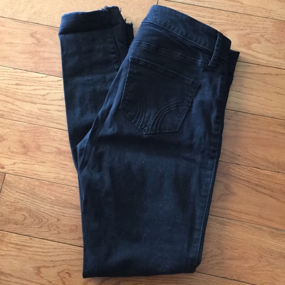 Cropped Black Skinny Jeans - Picture 4 of 8